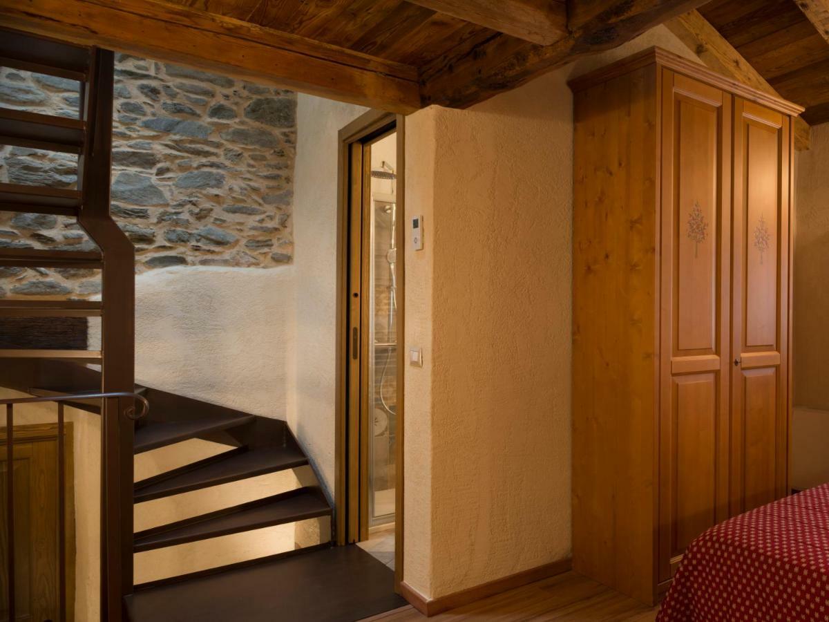 Appartements Moraine Enchantee Аоста Екстер'єр фото
